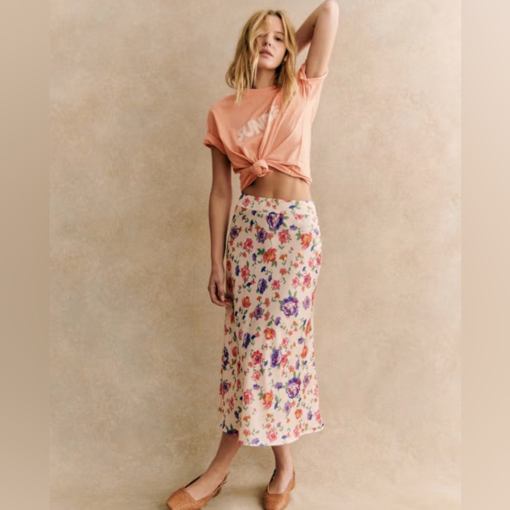 NWT Sezane Sandy Skirt in floral, size 2